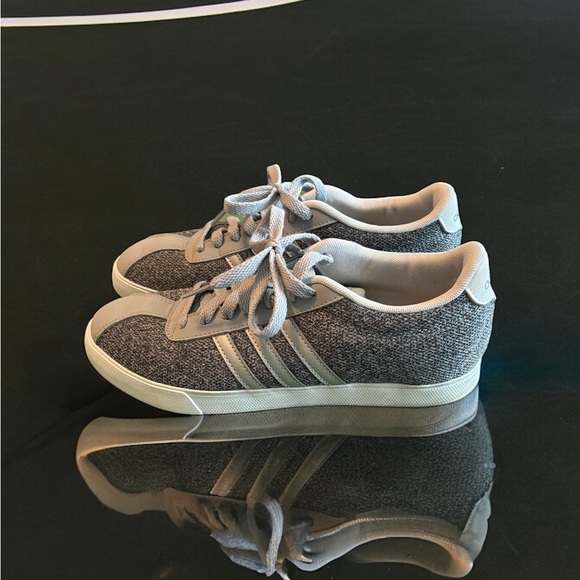 Adidas Neo Courtset Sneakers. Women’s Size 7.5. Gray/White. - Picture 3 of 7